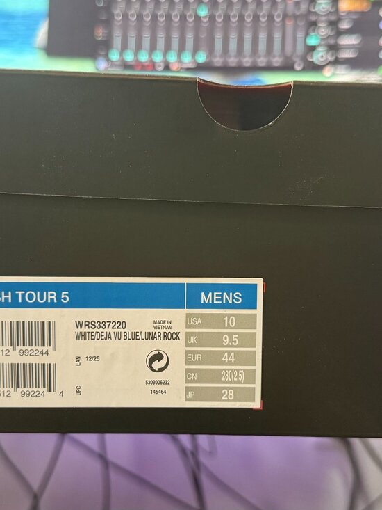 Wilson Rush Tour 5 Tennis Shoes • White/Deja Vu Blue • Size 10 • Tried On Once